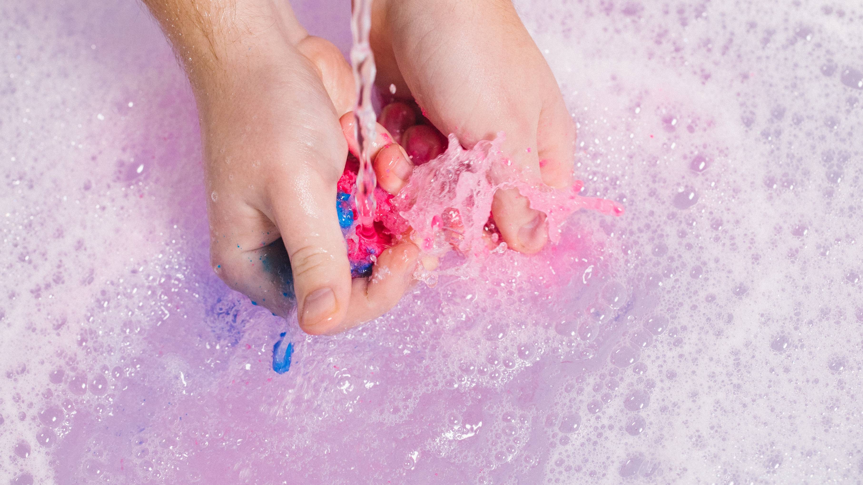 Pop In The Bath